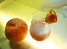 Cocktail alla frutta Bellini Royal